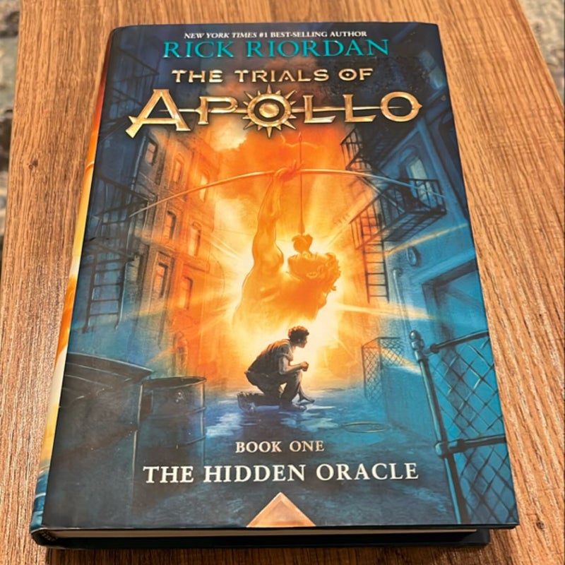 Trials of Apollo, the Book One the Hidden Oracle (Trials of Apollo, the Book One)