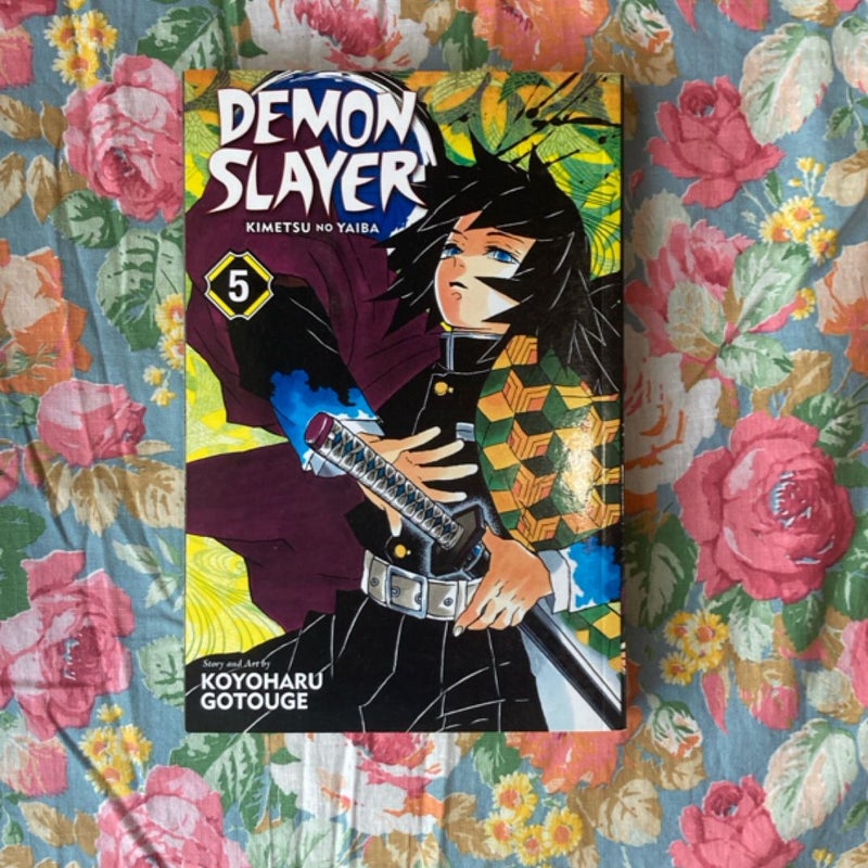 Demon Slayer: Kimetsu No Yaiba, Vol. 5
