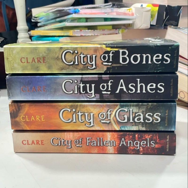 The mortal instruments book 1,2,3,4