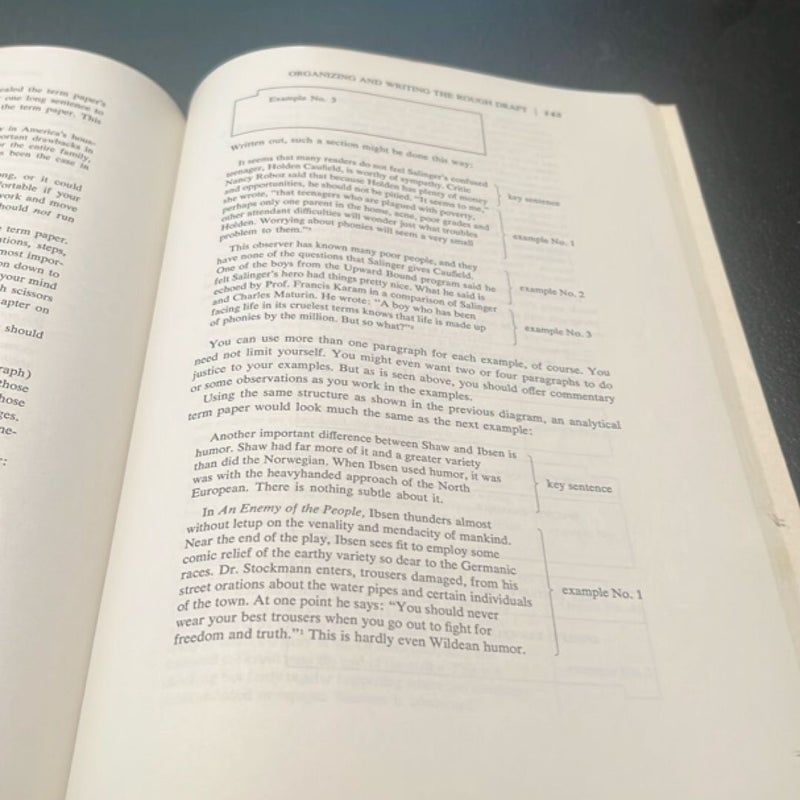 How to Write Themes and Term Papers