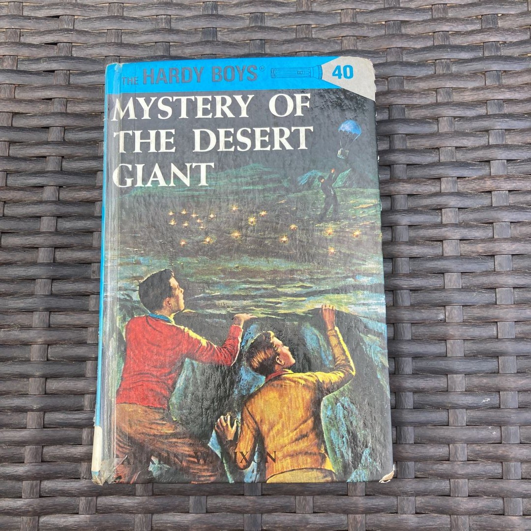 Hardy Boys 40: Mystery of the Desert Giant