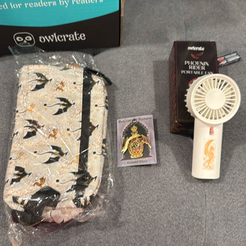 Of flame and fury (Owlcrate full box)