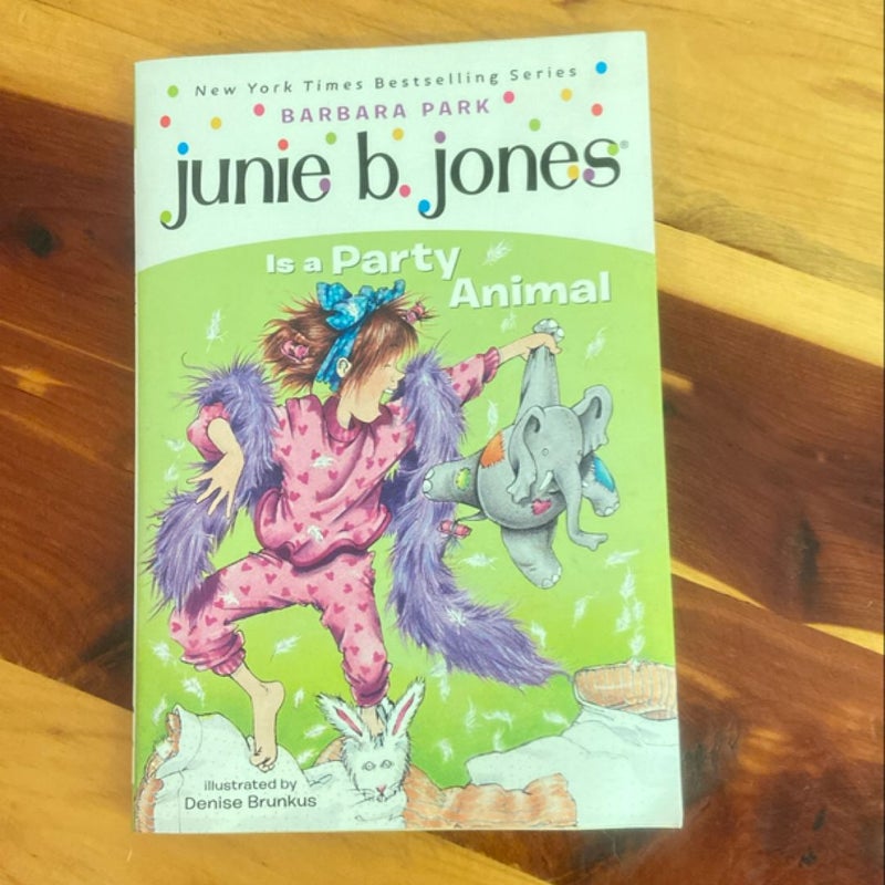 Junie B. Jones #10: Junie B. Jones Is a Party Animal