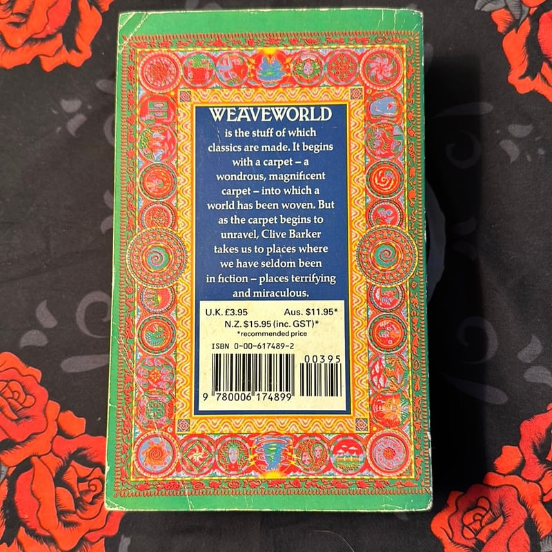 Weaveworld by Clive Barker, Paperback | Pangobooks
