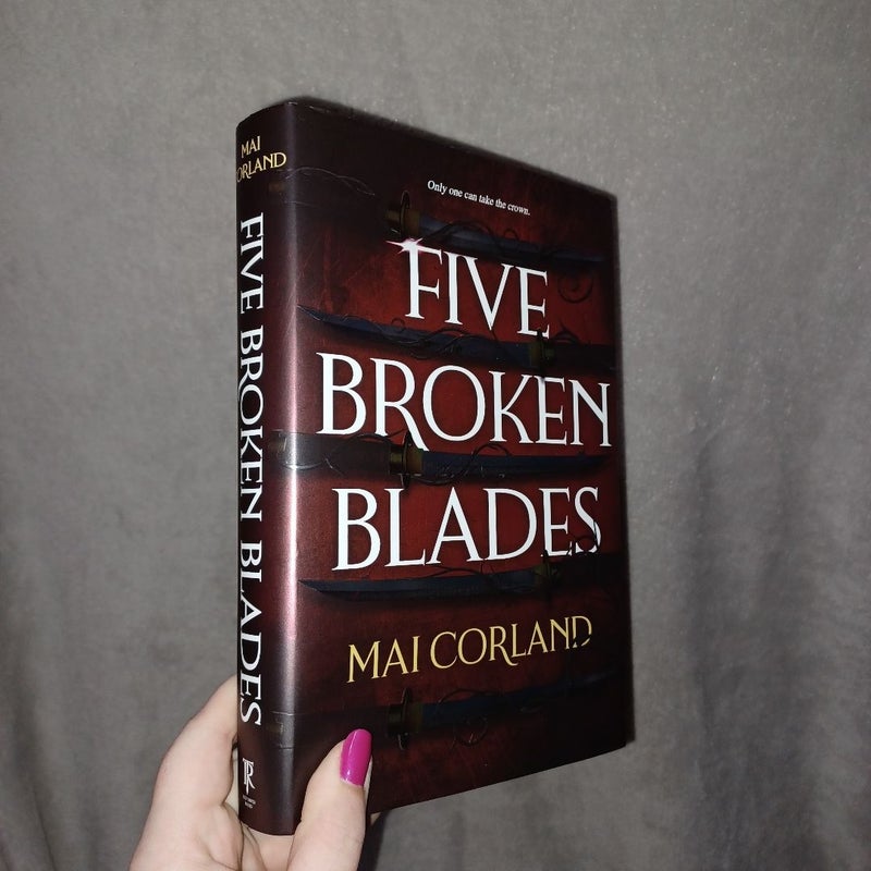 Five Broken Blades (Deluxe Limited Edition)