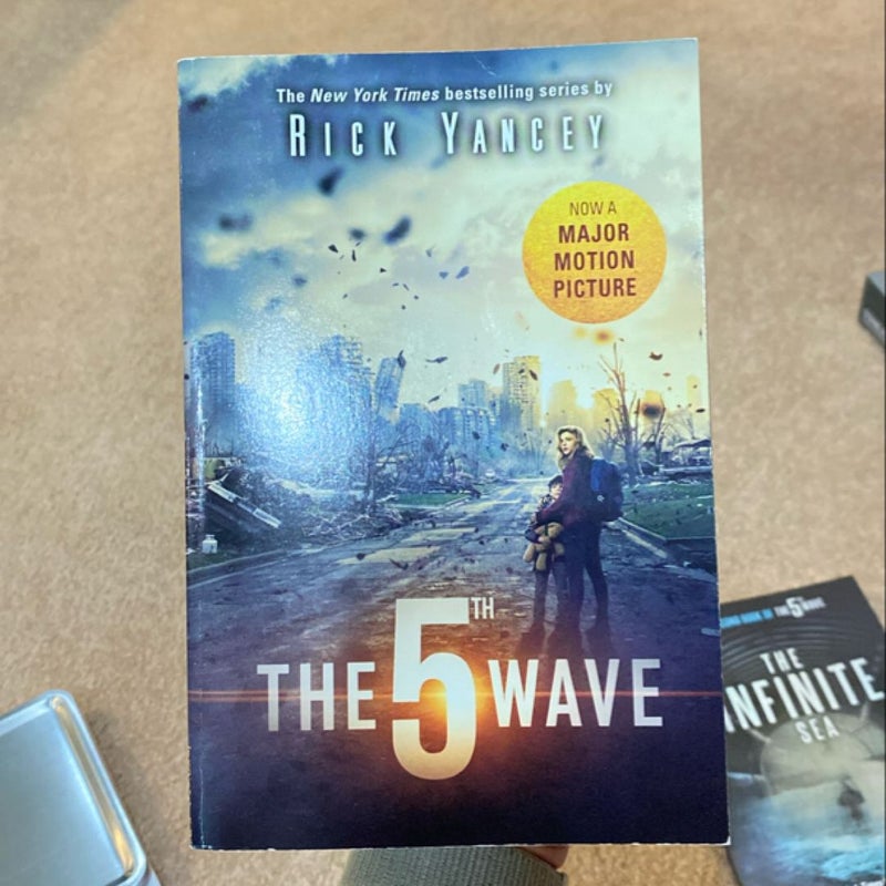 The 5th Wave + The Infinite Sea