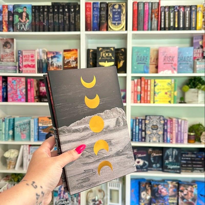The Serpent and the Wings of Night (Bookish Box special edition)
