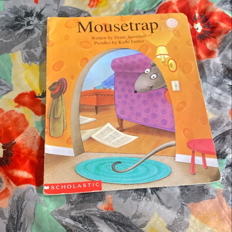 Mouse Book Bumdle