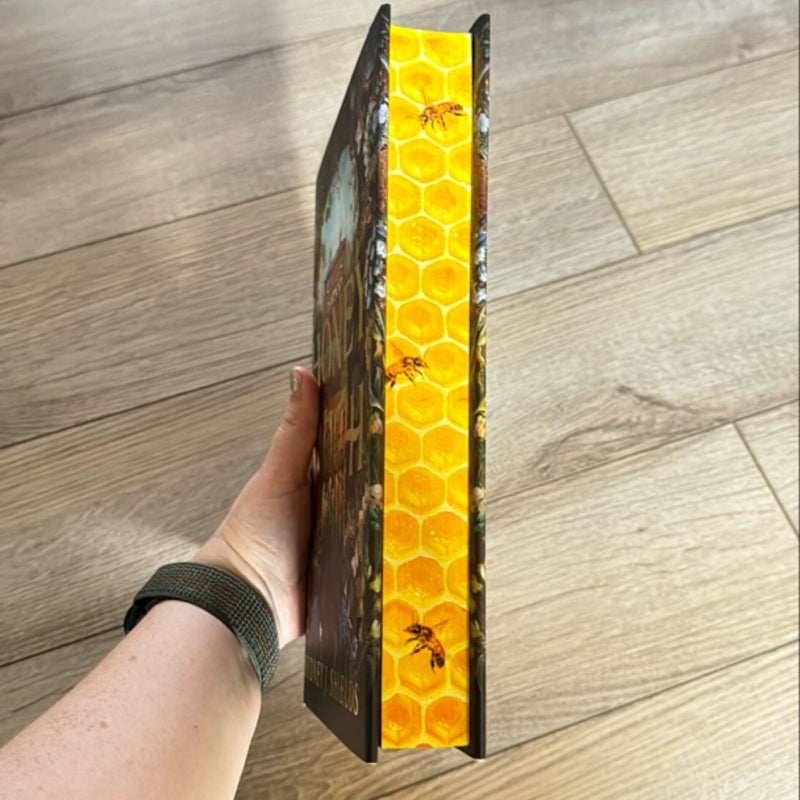The Honey Witch (SIGNED FAIRYLOOT EXCLUSIVE EDITION)