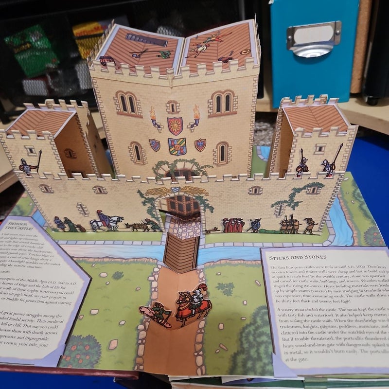 洋書 Sabuda&Reinhart PRESENT Castle Sabuda & Reinhart Present CASTLE by Kyle Olmon, Hardcover