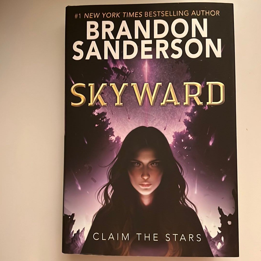 Skyward (The Skyward Series): 9780399555770: Sanderson