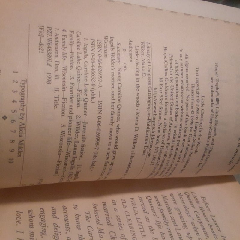 Little House : The Caroline / Brookfield Years 3 Book Lot By Maria D. Wilkes.

All 1st editions!

All paperbacks with some cover wear.


Little Town in Brookfield - spine crease & a price sticker on inner back cover.


Little Town at the Crossroads - some spine wear.


Little Clearing in the Woods - spine a little sun faded.


Books in great shape =)

