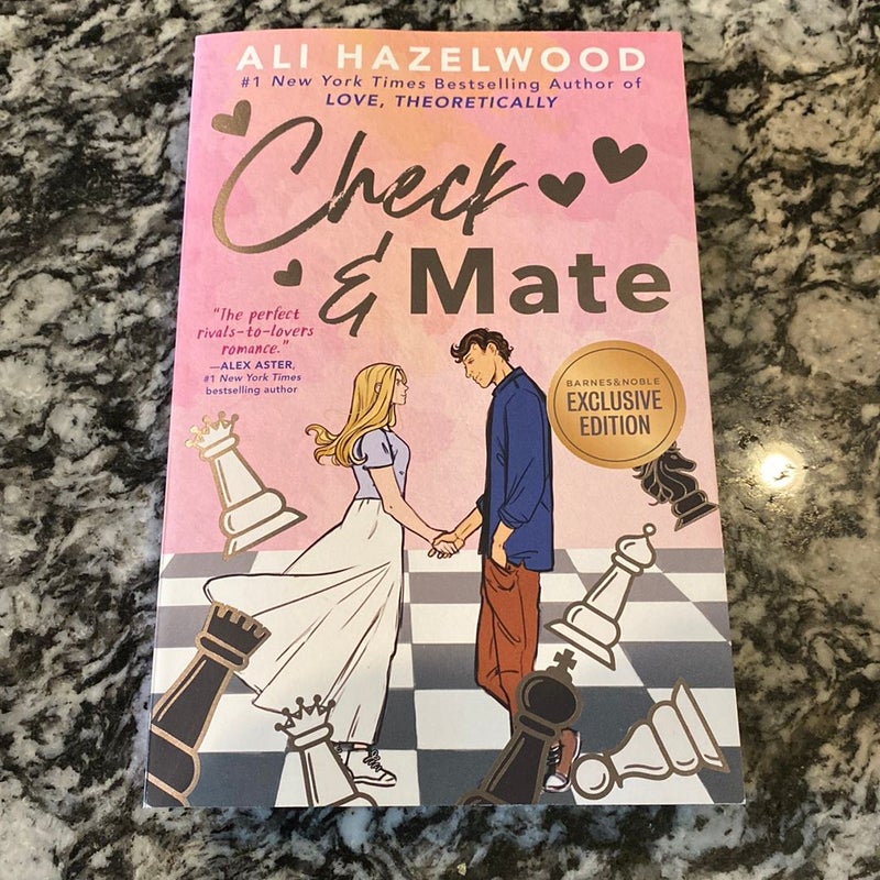 Check & Mate by Ali Hazelwood: 9780593619919