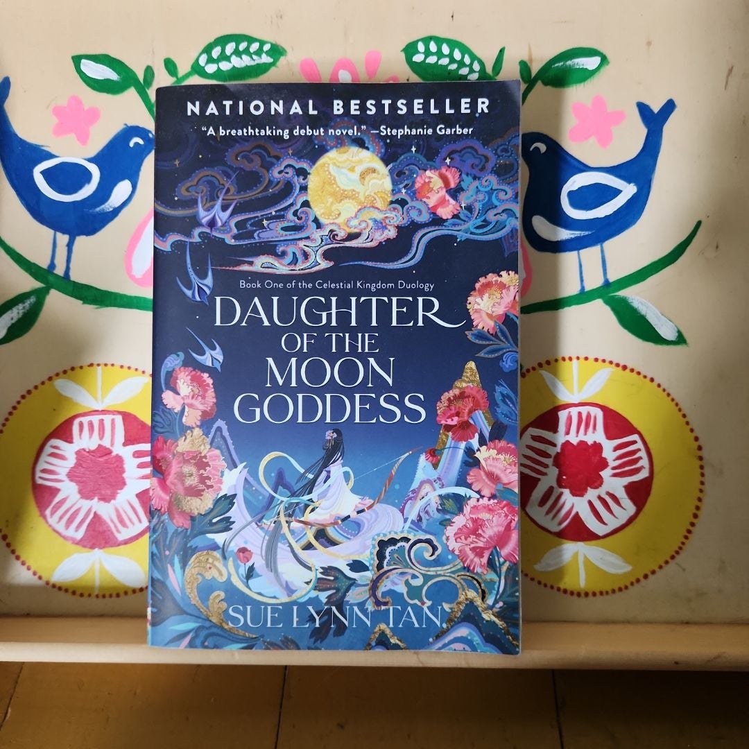 洋書 Daughter of the moon godness (Fairyloot) Daughter of the Moon Goddess Readalong: Day 1! – News