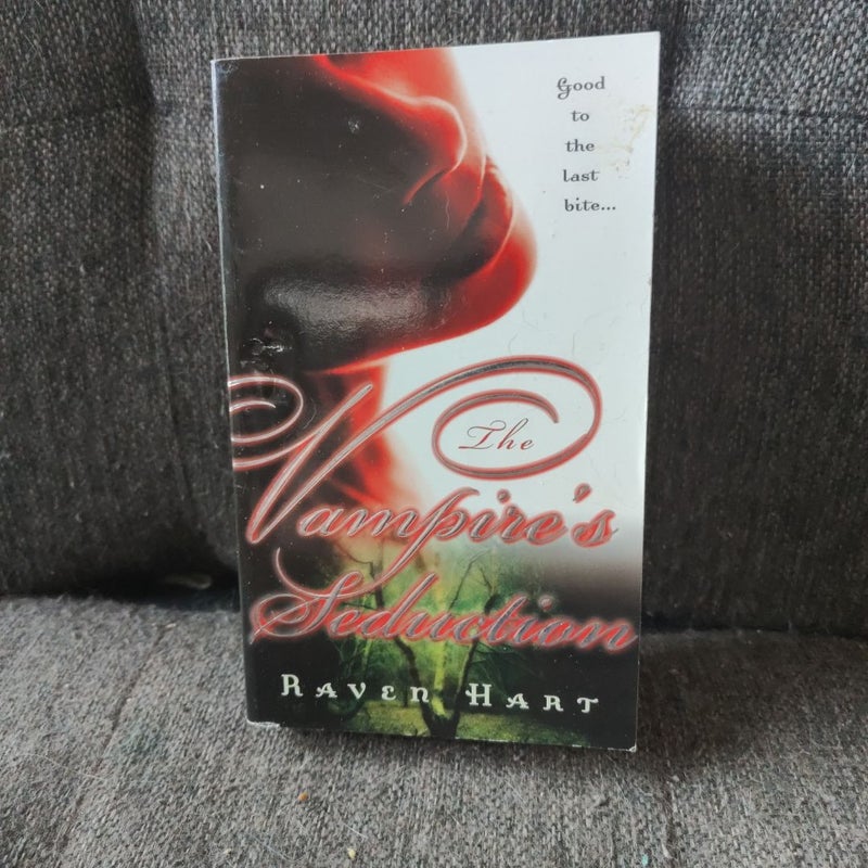 The Vampire's Seduction by Raven Hart