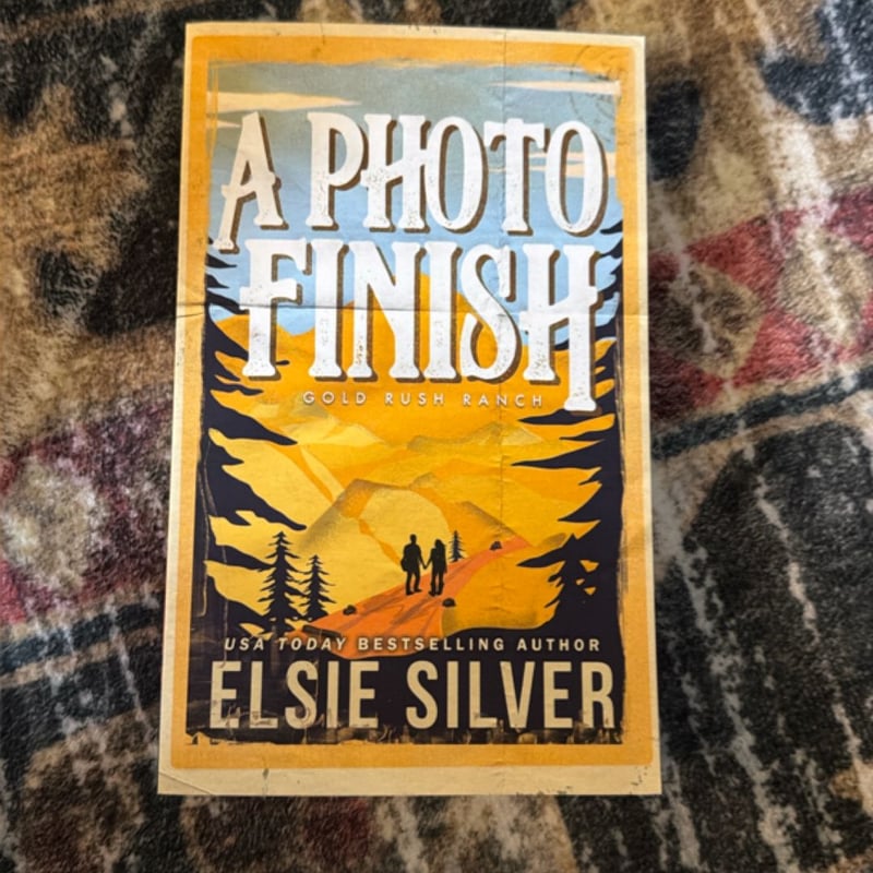 A Photo Finish by Elsie Silver, Paperback | Pangobooks