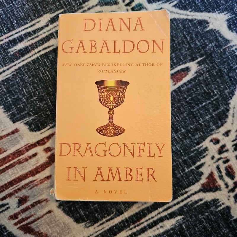 Dragonfly in Amber