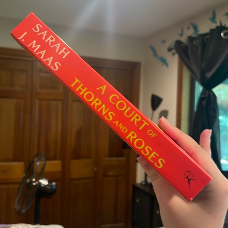 A Court of Thorns and Roses