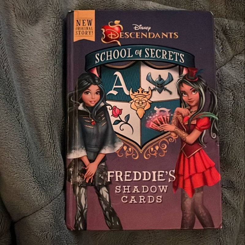 School of Secrets: Freddie's Shadow Cards (Disney Descendants)