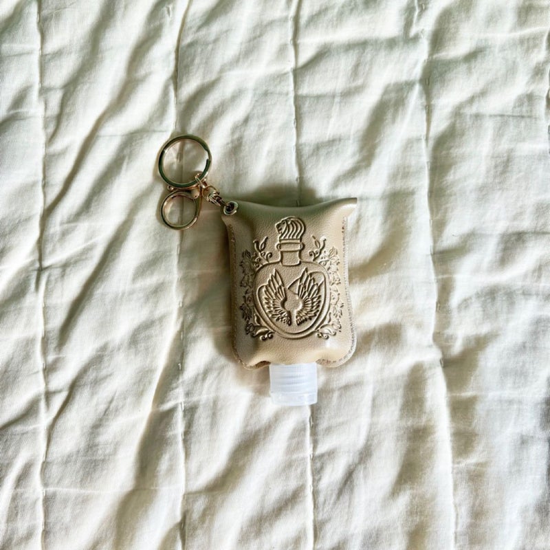 Bottle keychain