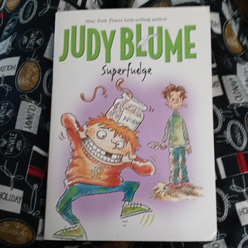 JUDY BLUME SUPERFUDGE