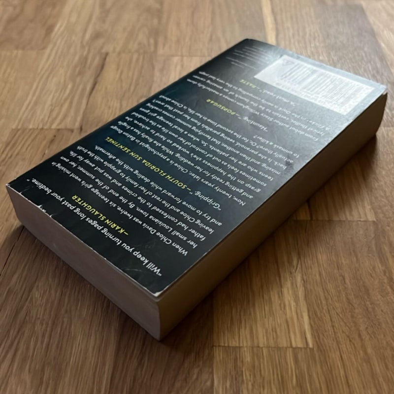 A Flicker in the Dark