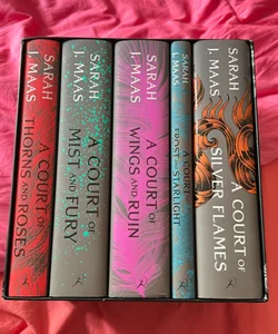 A Court of Thorns and Roses Hardcover Box Set