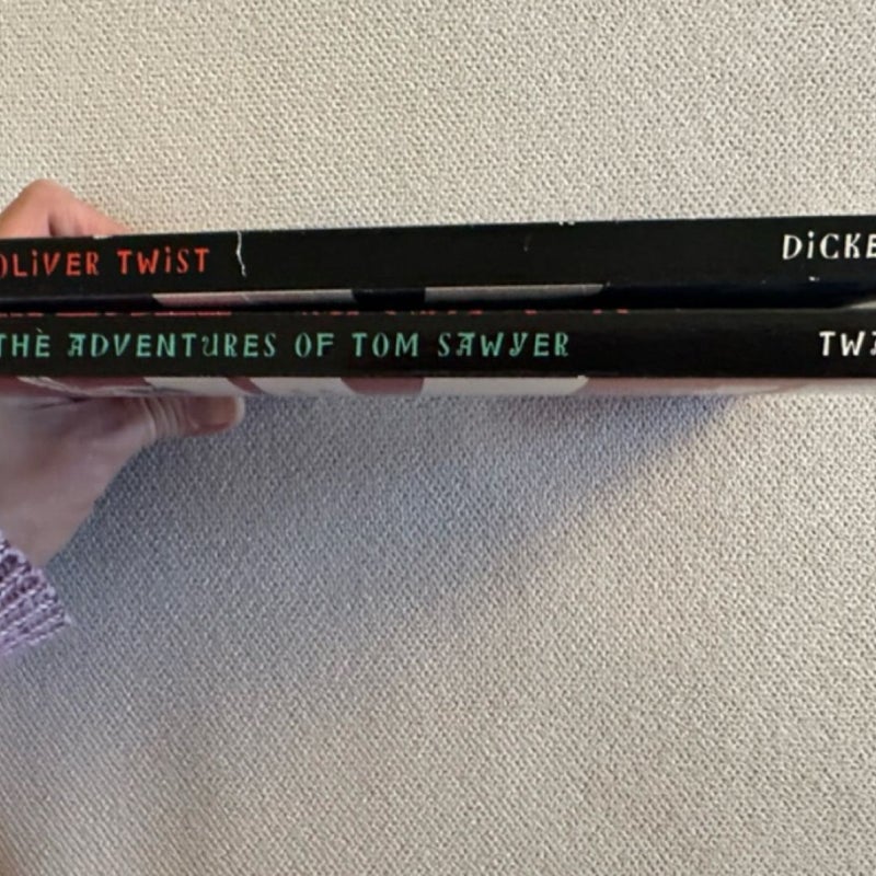 Book bundle 2 Classic Literature for kids: Includes 'The Adventures of Tom Sawyer' and 'Oliver Twist.' 