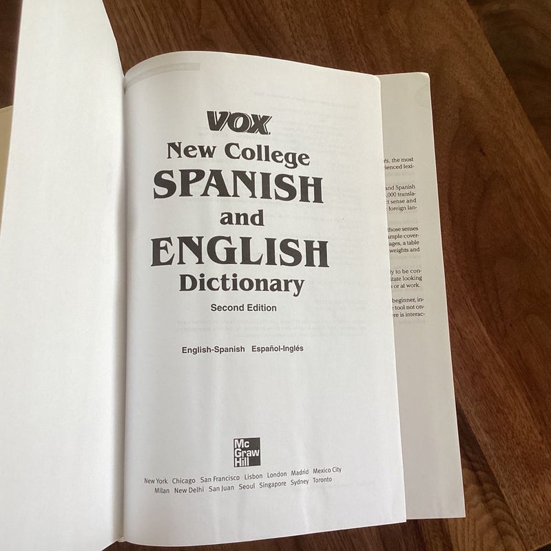 New College Spanish and English Dictionary