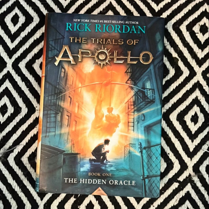 Trials of Apollo, the Book One the Hidden Oracle (Trials of Apollo, the Book One)