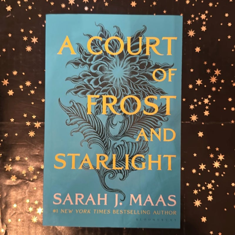 A Court of Thorns and Roses Paperback Box Set (5 Books)
