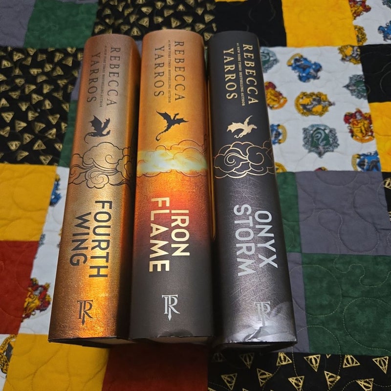 Fourth Wing (all three books)