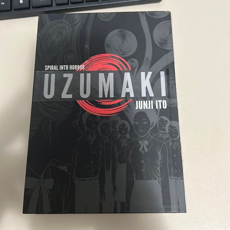 Uzumaki Manga 3 In 1 Edition [Paperback] by Junji Ito –