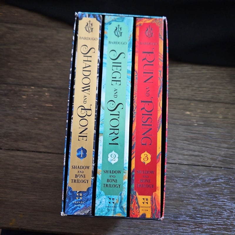 The Shadow and Bone Trilogy Boxed Set