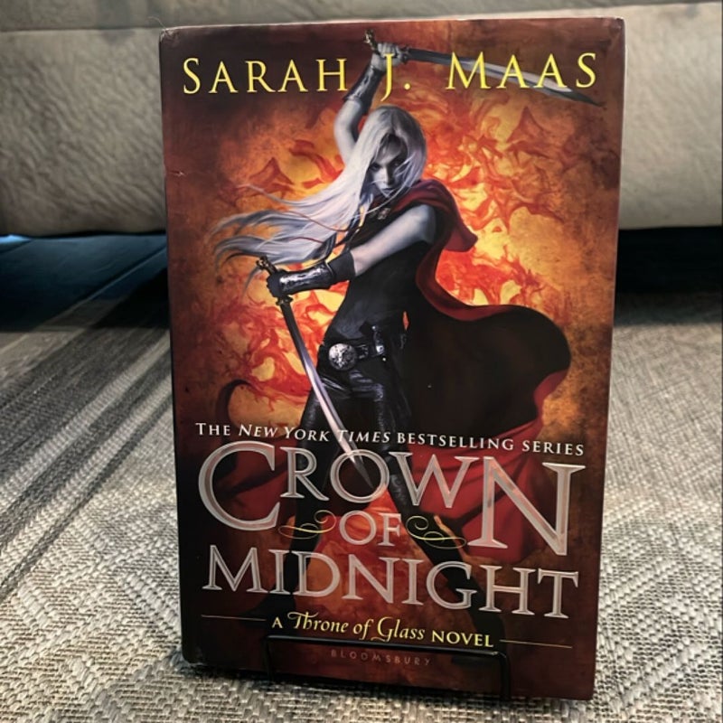 Crown of Midnight OOP HARDCOVER