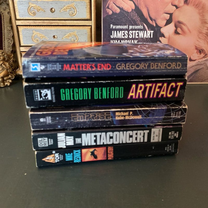 Classic Sci-Fi 5-Book Bundle