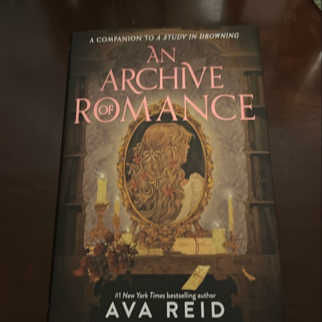 An Archive of Romance Deluxe Illustrated Edition