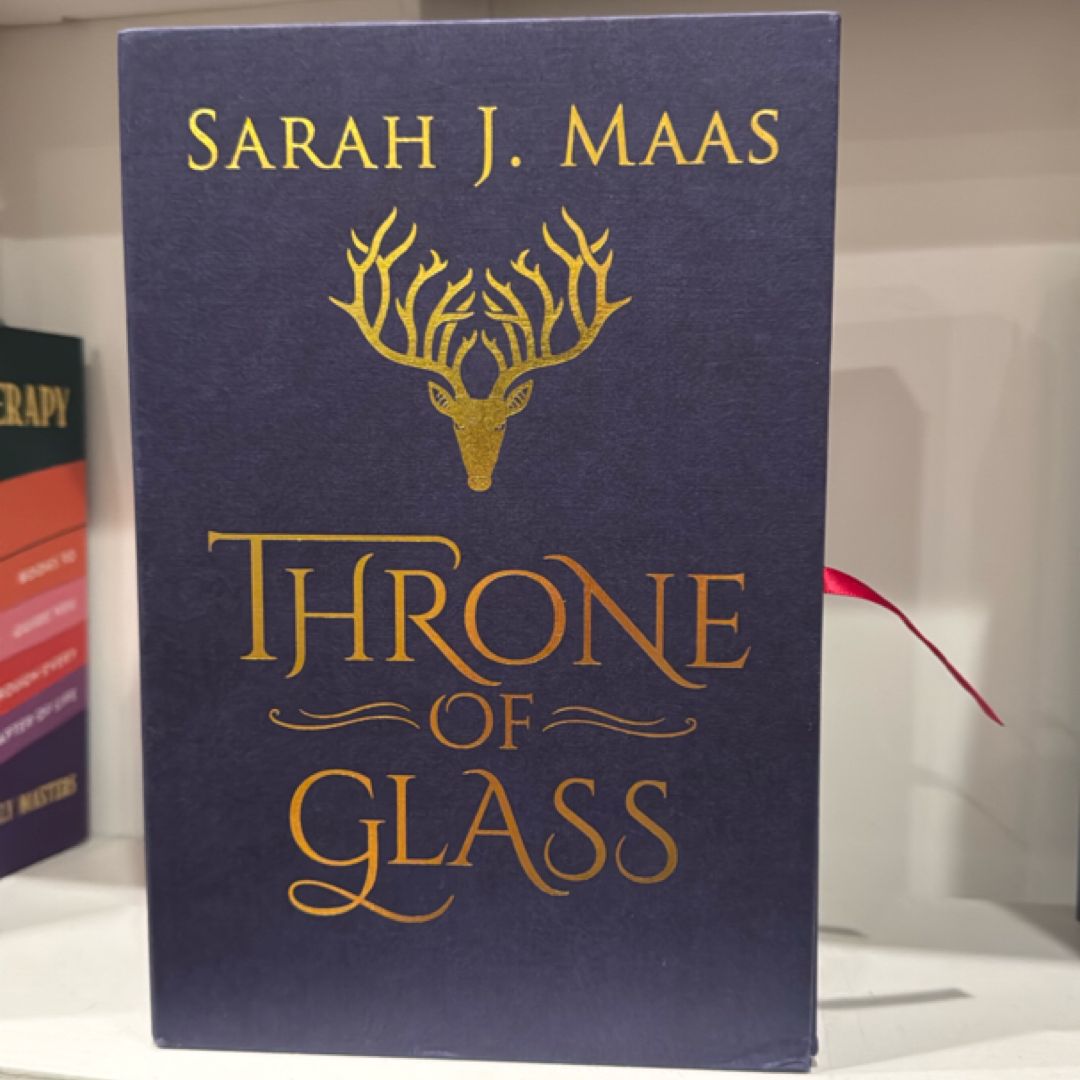 Throne of Glass Collector’s Edition
