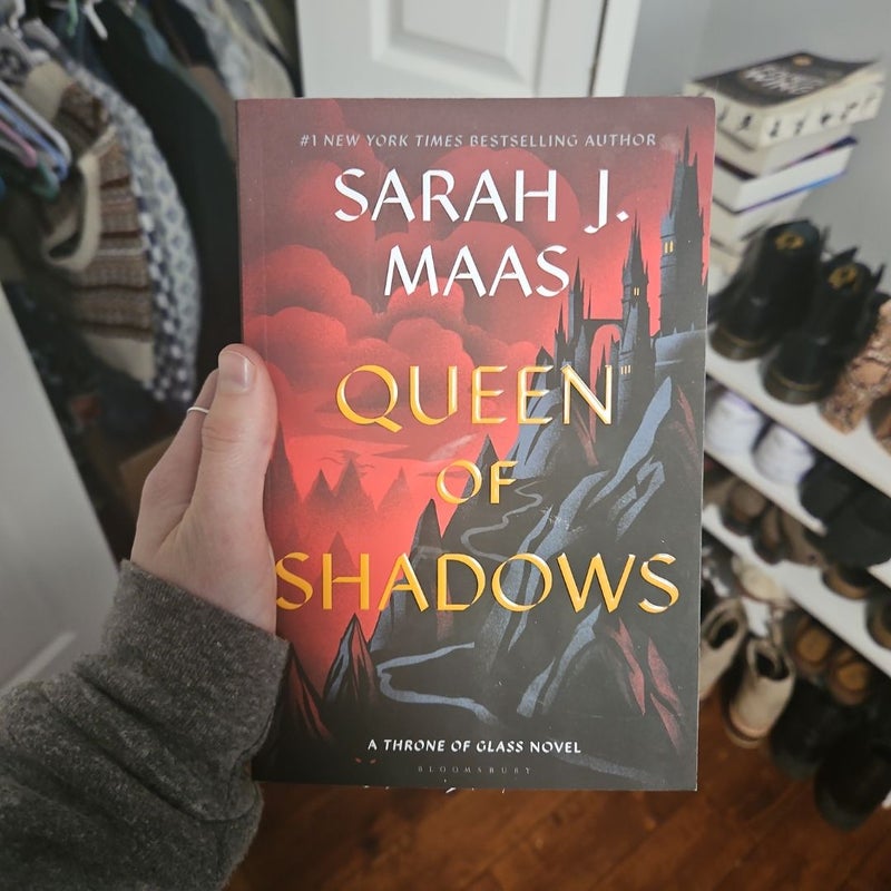 Queen of Shadows