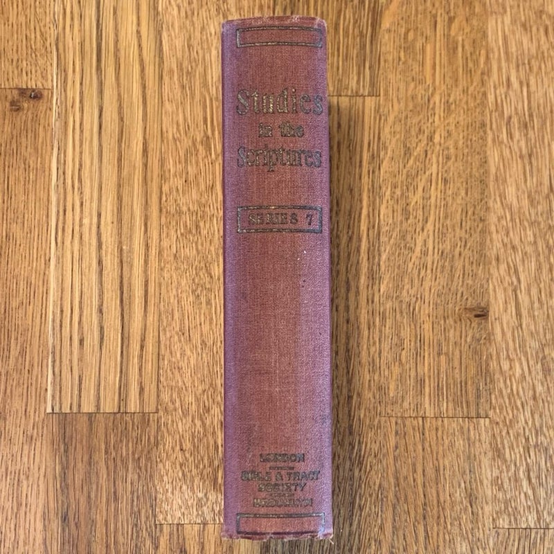 The Finished Mystery : Studies In The Scriptures 7