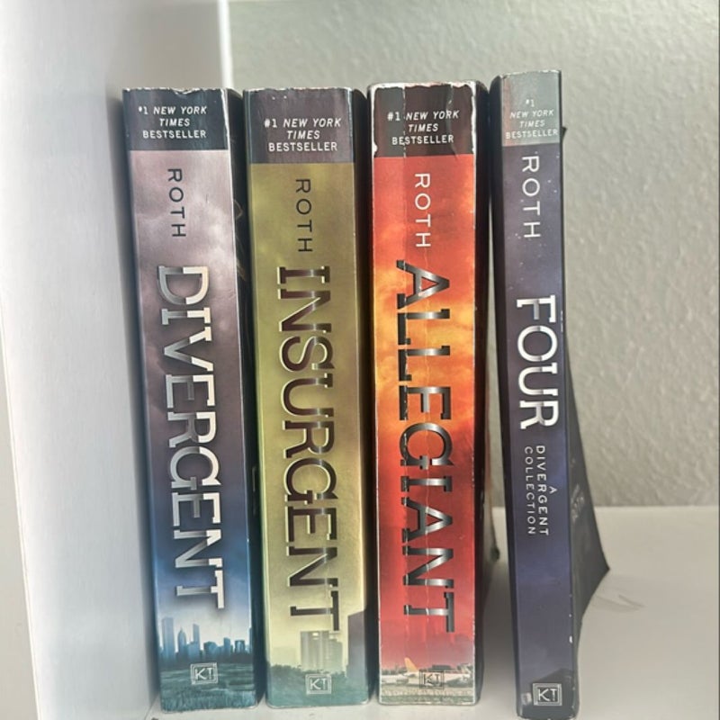 Divergent - 4 book series