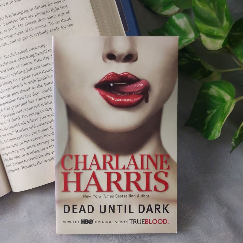 Sookie Stackhouse Box Set (Books 1–3: Dead Until Dark, Living Dead in Dallas, and Club Dead)