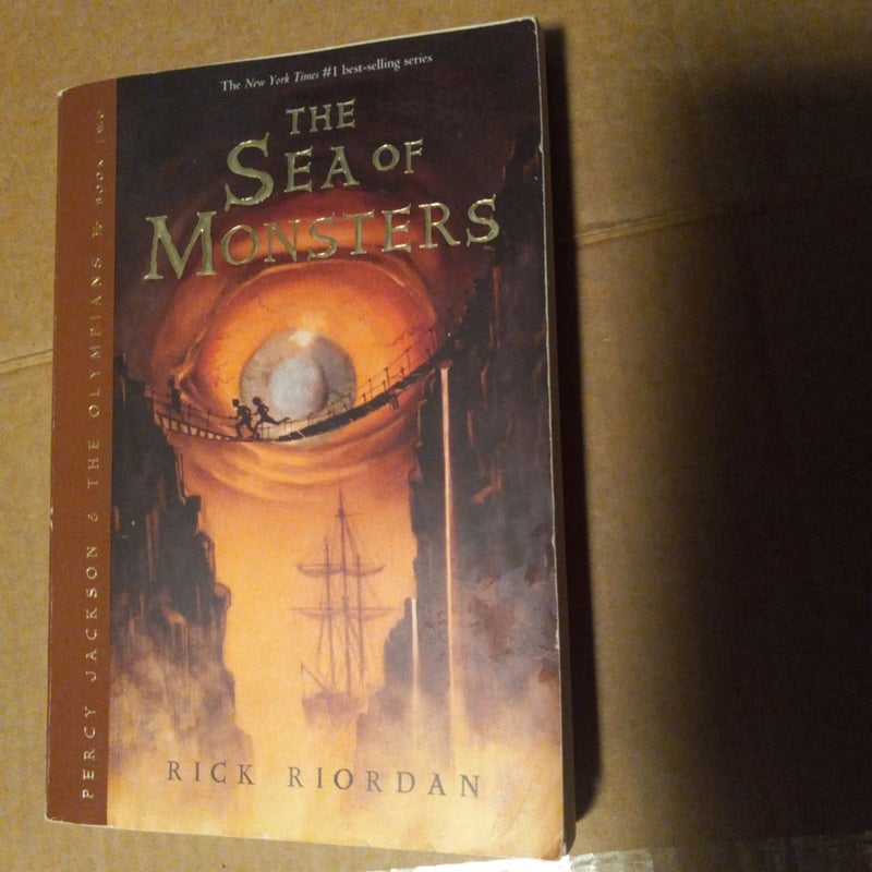 Percy Jackson and the Olympians, Book Two the Sea of Monsters (Percy Jackson and the Olympians, Book Two)