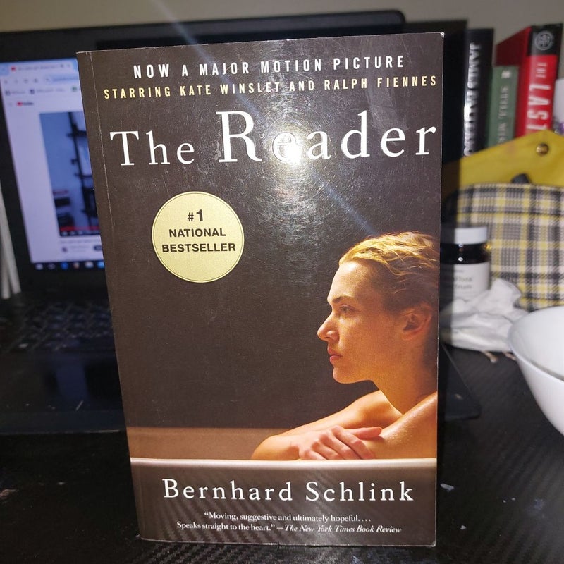 The Reader (Movie Tie-In Edition)