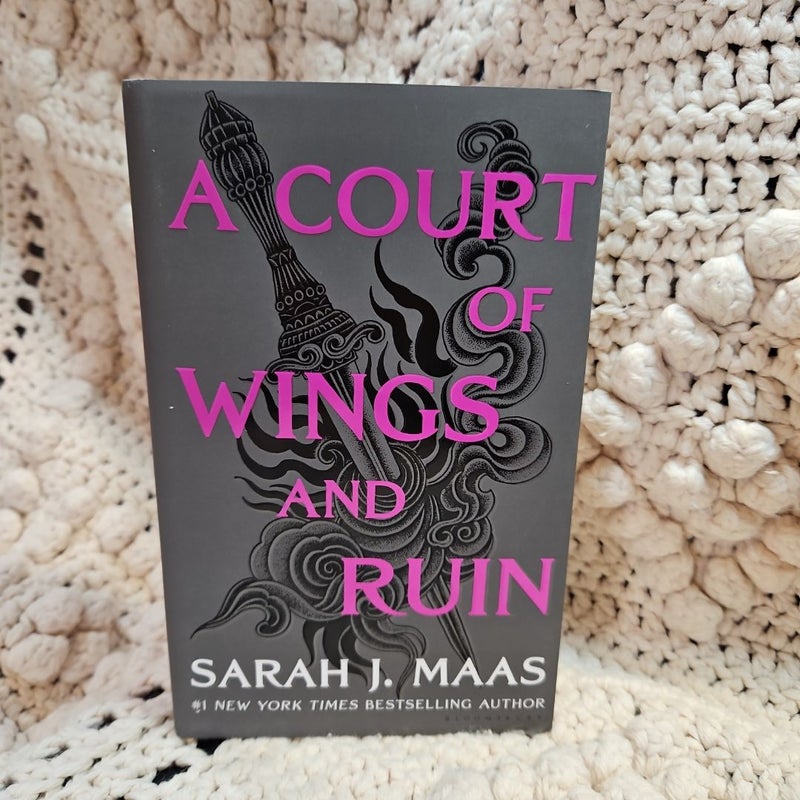 A Court of Wings and Ruin