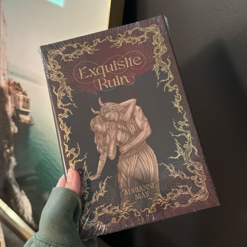 Exquisite Ruin : Owlcrate Edition 