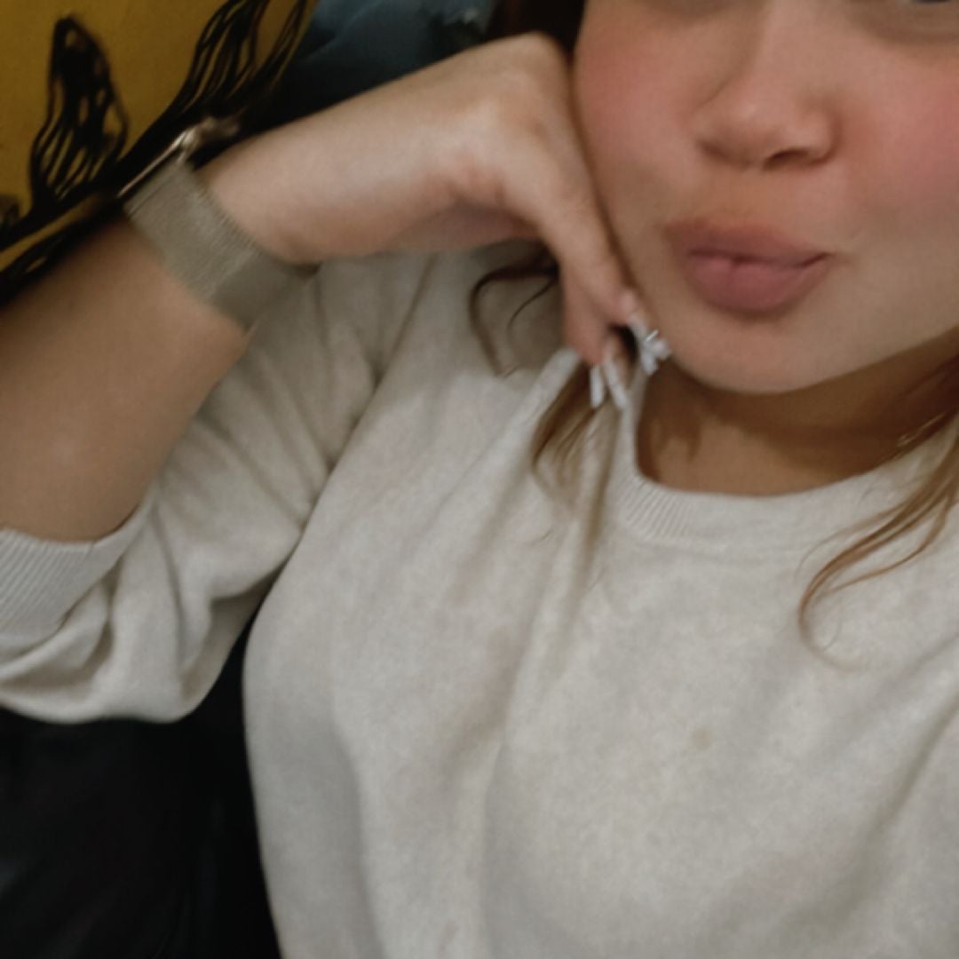 Elianny L