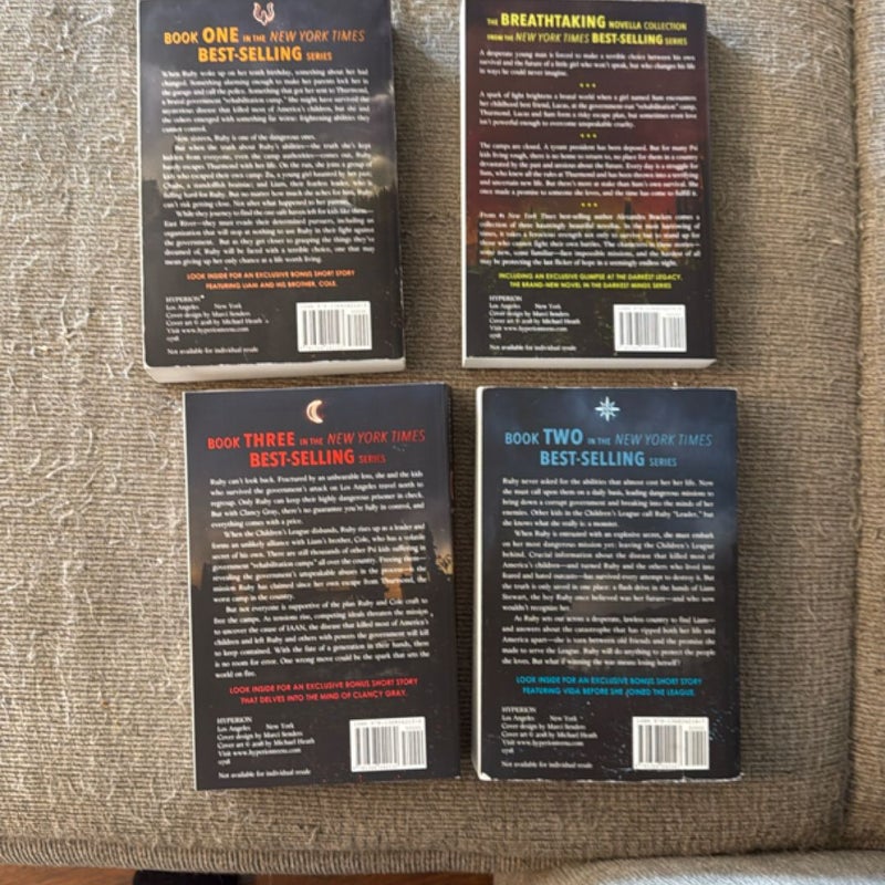Darkest minds series with bonus content 