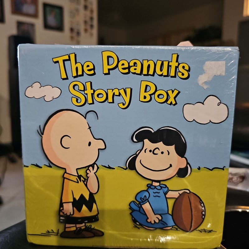 The Peanuts Story Box
