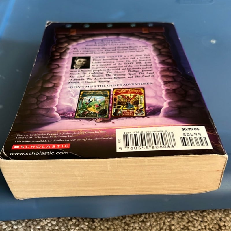 The Land of Stories: the Enchantress Returns